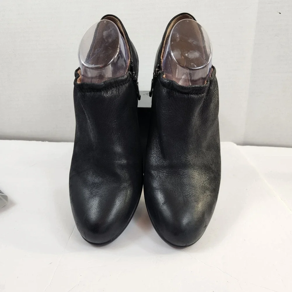 Dansko Debbie Black Leather Ankle Booties Side Zip Comfort Heel Sz 42 US 11.5/12